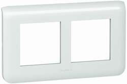 Legrand Mosaic Белая Рамка специальная rеnovation 2x2 модуля гориз. арт. 078864