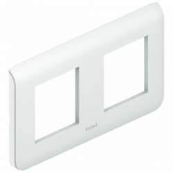 Legrand Mosaic Белый Рамка 3-ая горизонт 6М арт. 078806