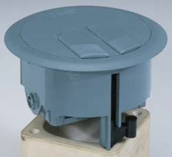 Legrand Напольная коробка 3 мод. арт. 089644