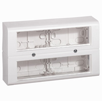 Legrand Настенная распределительная коробка Mosaic VDI 16 модулей арт. 033280