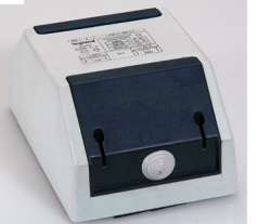 Legrand Однофазный разделительный трансформатор первичная обмотка 230В - 400В/вторичная обмотка 115 В - 230В - 400 ВА арт. 042514