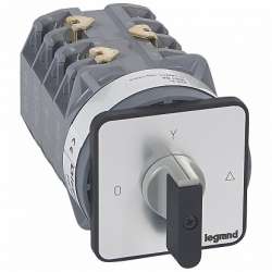 Legrand Переключатель электроизмерительных приборов для амперметра PR 12 9 контактов без ТТ крепление на дверце арт. 027534