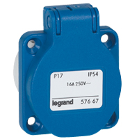 Legrand Розетка фр.ст. 16А 2К+З 230В IP44 син.50х50 со шторк. арт. 057667