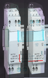 Legrand Трансформатор для цепей звуковой сигнализации 230 В/12-8 В  0,66-1 А 8 ВA арт. 413091