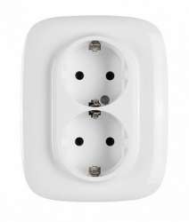 Legrand Valena ALLURE DIY Бел Розетка 2-ая с/з с защитными шторками, безвинт.зажим арт. 753726