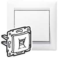 Legrand Valena Бел Розетка комп(RJ45) 1-ая 5 кат ISDN 300MHz 8конт арт. 774441