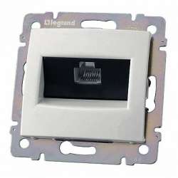 Legrand Valena Бел Розетка комп(RJ45) 1-ая 6 кат UTP арт. 774246