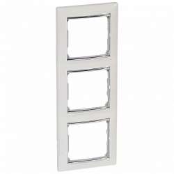 Legrand Valena Белый/Серебряный штрих Рамка 3-ая вертикал. арт. 770497