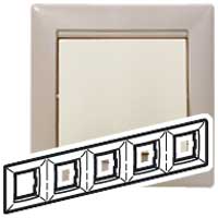 Legrand Valena Кантри Рамка 5-ая гориз арт. 770025