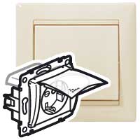 Legrand Valena Крем Розетка 1-ая с/з с крышкой и защитными шторками IP44 (к простой рамке) арт. 774120