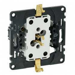 Legrand Valena Мех IN'MATIC Розетка 2-ная с/з, со шторками, безвинт. зажим арт. 753031