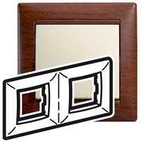 Legrand Valena Тонированное дерево Рамка 2-ая гориз арт. 770312