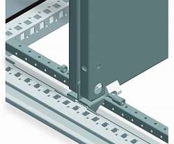 SE 4 Кронштейна для сдвоенного крепления монтажных плат арт. NSYSBTB