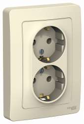 SE Blanca внутр Молочная Розетка 2-ая с/з без шторок, 16А, 250В арт. BLNRS001022