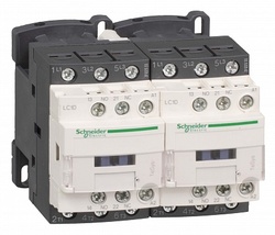 SE Contactors D Контактор реверсивный 3Р 25A, НО+НЗ, 220В 50/60Гц, зажим под кольцевой наконечник арт. LC2D256M7