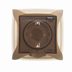 SE Дуэт Шампань Розетка с/з с защитными шторками с крышкой IP44, в сборе с рамкой арт. WDE000448