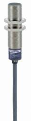 SE Емкостной металлический датчик, кабель 2м XT118B1FBL2 арт. XT118B1FBL2