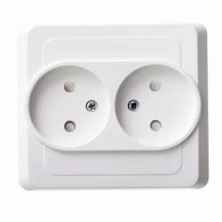 SE Этюд Бел Розетка 2-ая б/з с защитными шторками арт. PC16-006B