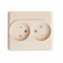 SE Этюд Крем Розетка 2-ая б/з с защитными шторками арт. PC16-006K