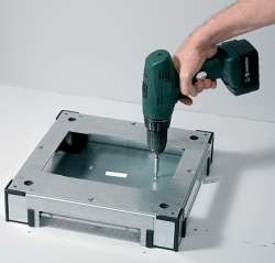 SE OptiLine 45 Коробка мет.д/люка276х199 и короба 350мм арт. ISM50333