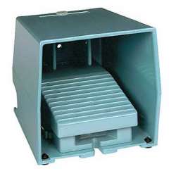 SE Педальный переключатель 1 шаг 2НЗ+НО XPEM311 арт. XPEM311