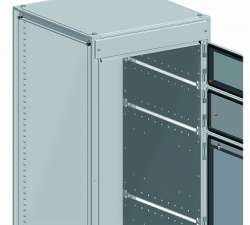 SE SF/SM Боковая вертикальная перегородка 400х600 арт. NSYMSC46