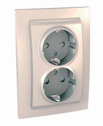 SE Unica Беж Розетка 2-ая с/з с защитными шторками винт. зажим, литая арт. MGU23.067.25D