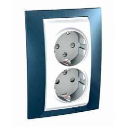 SE Unica Хамелеон Голубой лед Розетка 2-ая с/з (белая вставка) арт. MGU63.067.854