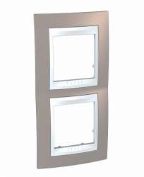 SE Unica Хамелеон Коричневый/Бел Рамка 2-ая вертикальная арт. MGU6.004V.874