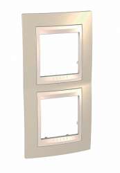 SE Unica Хамелеон Песчаный/Беж Рамка 2-ая вертикальная арт. MGU6.004V.567