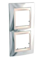 SE Unica Хамелеон Серебро/Беж Рамка 2-ая вертикальная арт. MGU66.004V.510