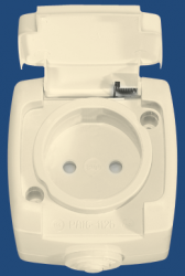 SE Wessen Рондо наруж Беж Розетка б/з с защитными шторками 10А, IP44 арт. RA10-125B-SI