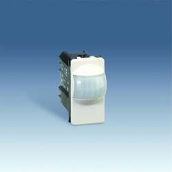 Simon 27 Мех Слоновая кость Датчик движения узкий,проход,накал/галог500Вт,галог эм/эт300,люм80,эсбер78,эдв150ВА арт. 27342-31