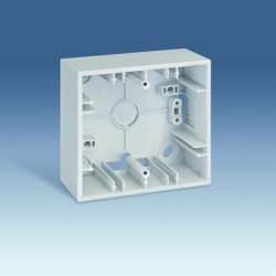 Simon 27 Play Слоновая кость Коробка 2-ая для открытой проводки, 86х93х37мм арт. 2700752-031