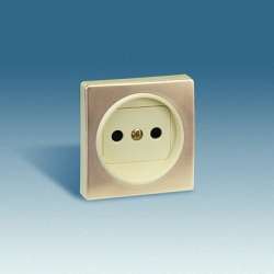 Simon 82 Centr. Слоновая кость/Шампань Накладка розетки 1-ая арт. 82040-64