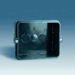 Simon Other Коробка установочная для розеток 48453 и 48473-31 арт. 48720-35