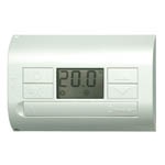FINDER Комнатный термостат; питание 3В DС; 1СО 5А; монтаж на стену; кнопки ВКЛ/ВЫКЛ, ЛЕТО/ЗИМА; дисплей; цвет перламунтеровый(арт.1T3190030200)