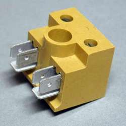 Weidmuller 213420000 SLS 2/2 6.3 Исполнение: Многополюсная клеммная колодка, Одно- и многополюсные клеммные колодки, Расчетное сечение: 4 мм.кв, Соединение ножевого типа, Непосредственный монтаж